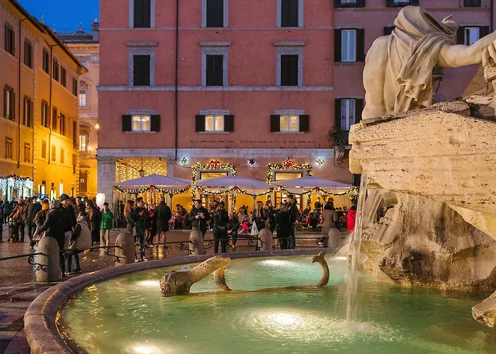 Konukevi Rhea Silvia Luxury Navona 4*