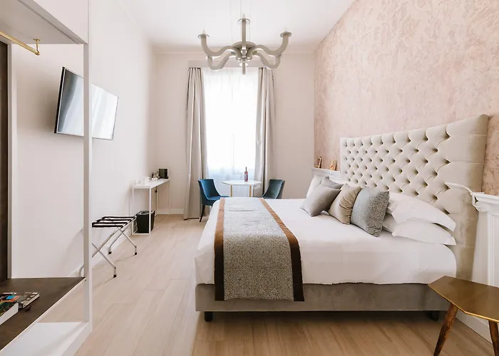 Rhea Silvia Luxury Navona Konukevi