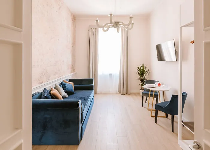Rhea Silvia Luxury Navona Pensión Roma