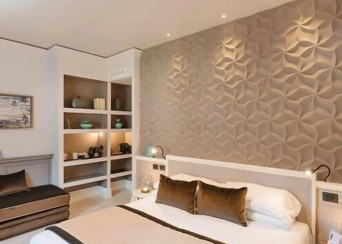 Rhea Silvia Luxury Navona 4*