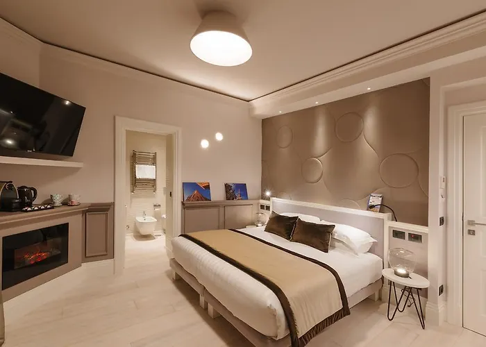 Konukevi Rhea Silvia Luxury Navona 4*