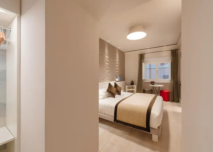 Rhea Silvia Luxury Navona 4*